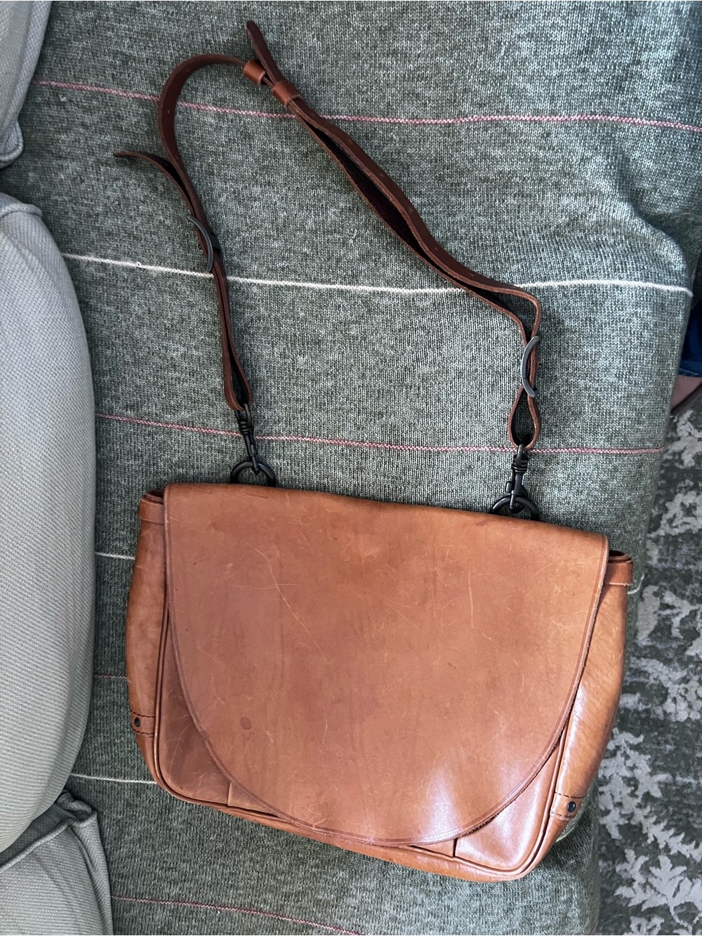Vintage Fossil  Brown Leather Crossbody Bag